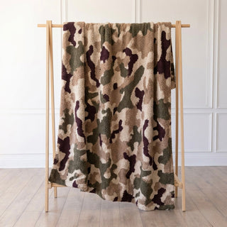 GREEN CAMO BLANKET Accessories Moon Ryder Lounge