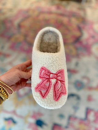 BOW SLIPPER