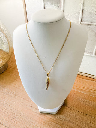 Fish Pendant Necklace - 18K plate Jewelry Laurel + August