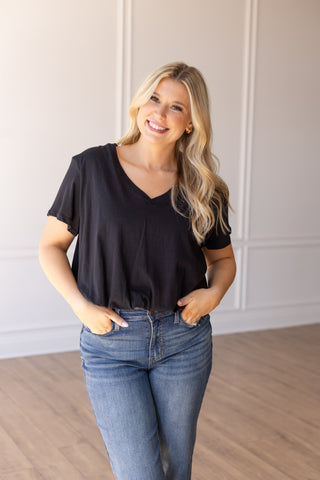 V NECK BUBBLE TEE - CORE COLORS