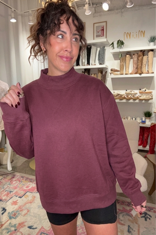MAUVE WINE MOCK NECK SWEATSHIRT
