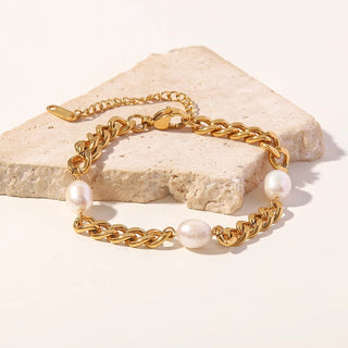 Pearl 18k Gold Plated Chunky Bracelet